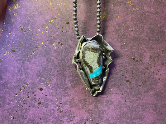 Needle Peak Seam Agate and Turquoise on Navajo Pearl Chain